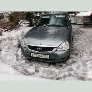 LADA PRIORA; Год выпуска: 2012