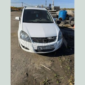 Opel Zafira, 2012 год