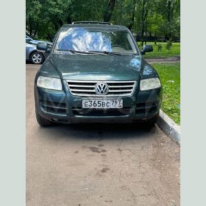Volkswagen Touareg, 2004 года